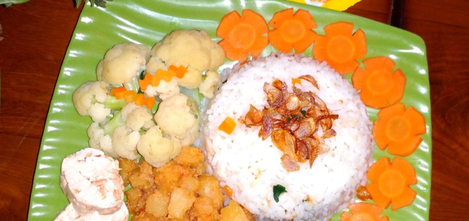 Resep Hidangan Utama Nasi Kebuli Putih Palmia I 