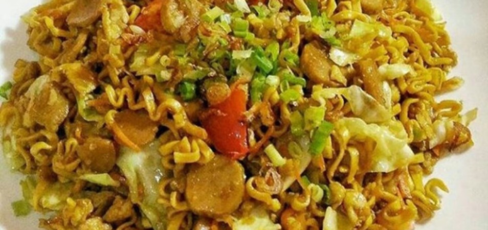 Resep Hidangan Utama Mie goreng sosis Palmia I 