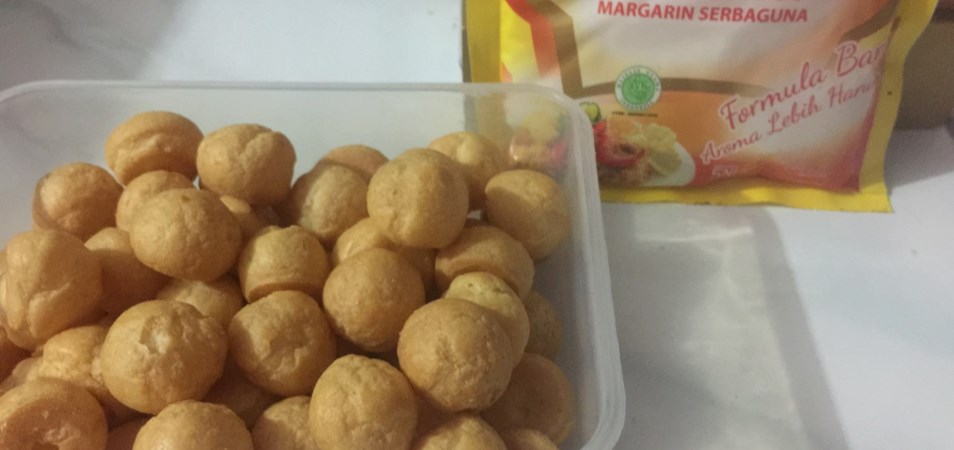 Resep Camilan Soes kering keju Palmia I Margarin 