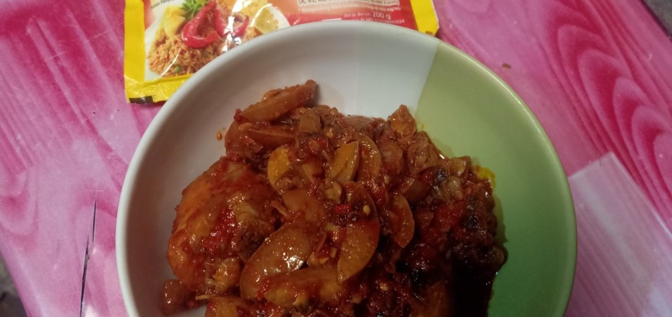 Sambal Kerang Jengkol Pedas Gurih