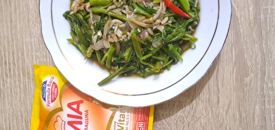 Tumis Kangkung Teri Medan