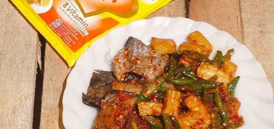 Balado Ikan Asin Kacang Panjang