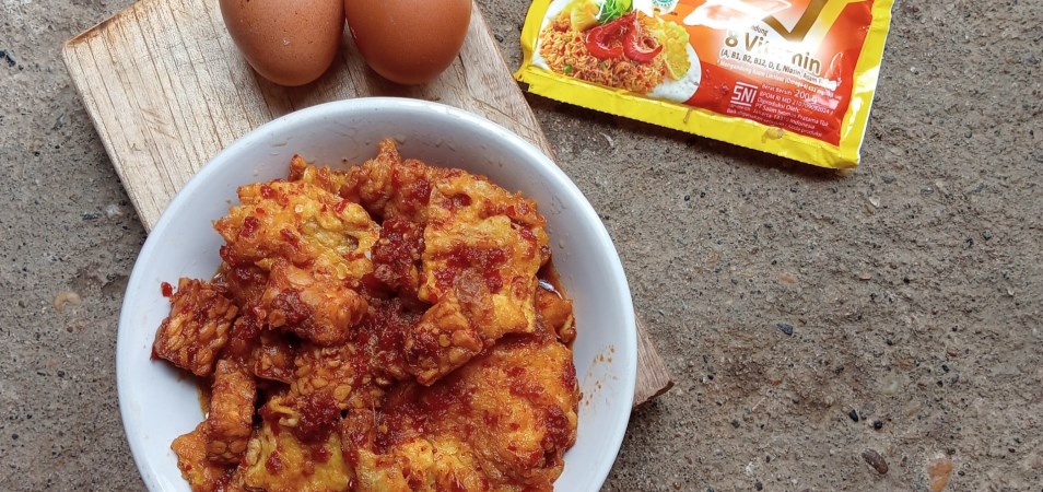 Balado Tempe Telur Dadar Potong