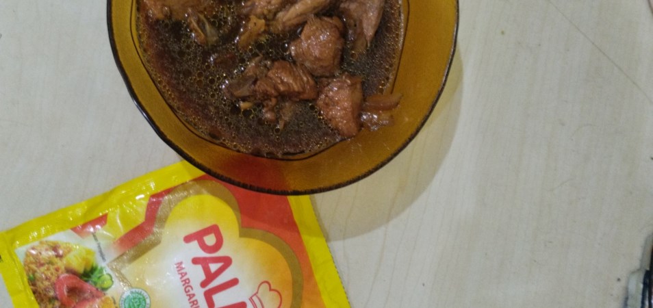 Semur Ayam Gurih