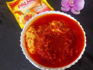 Sambal Nyemek Telur Ceplok Teri