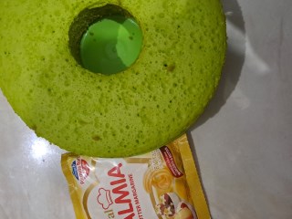 Bolu Pandan