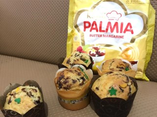 #YummyXPalmia Sprinkle Vanilla Muffin